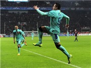 Bóng đá anh, ngoại hạng anh, lịch thi đấu euro 2012, Sanchez, liều “aspirina” của Barca